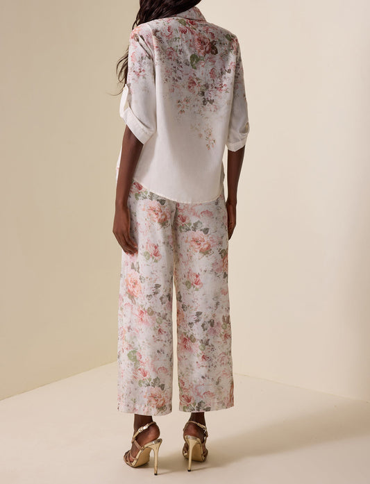 Ensemble haut à col fleuri et pantalon taille haute