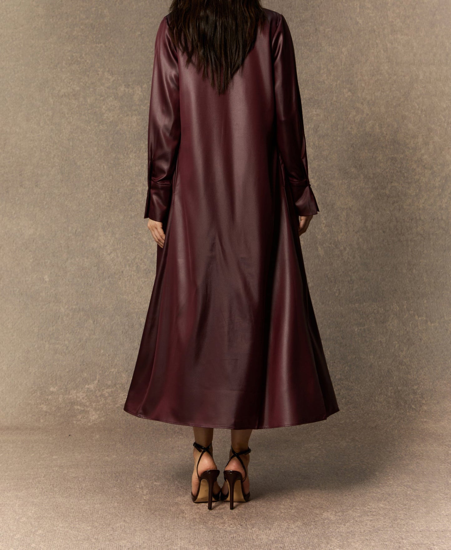 Robe midi bordeaux col en V