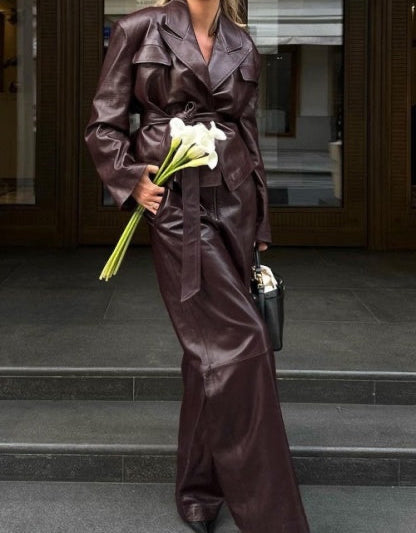 Ensemble veste en cuir à revers pointus