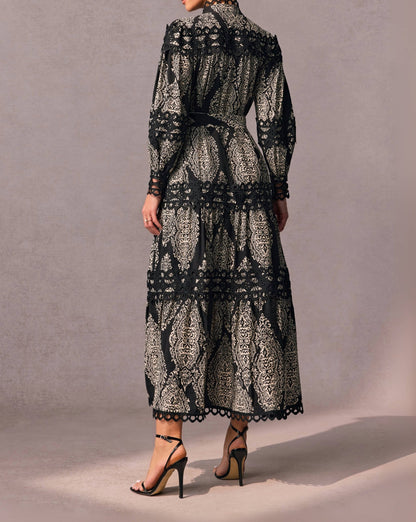 Robe longue à bordure en dentelle