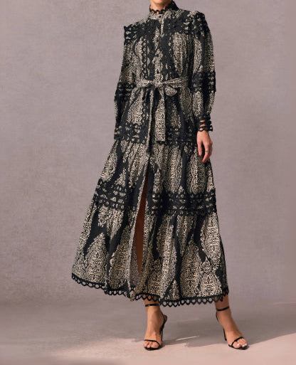 Robe longue à bordure en dentelle