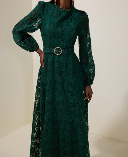 Robe mi-longue avec ceinture