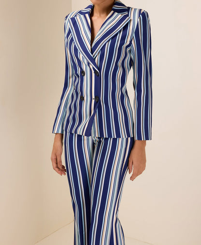 Ensemble blazer boutonné à rayures et pantalon