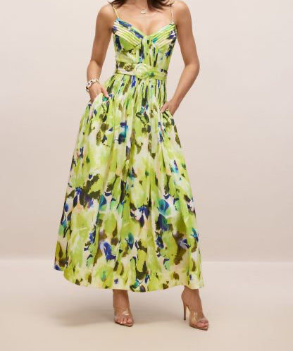 Robe longue plissée imprimé abstrait