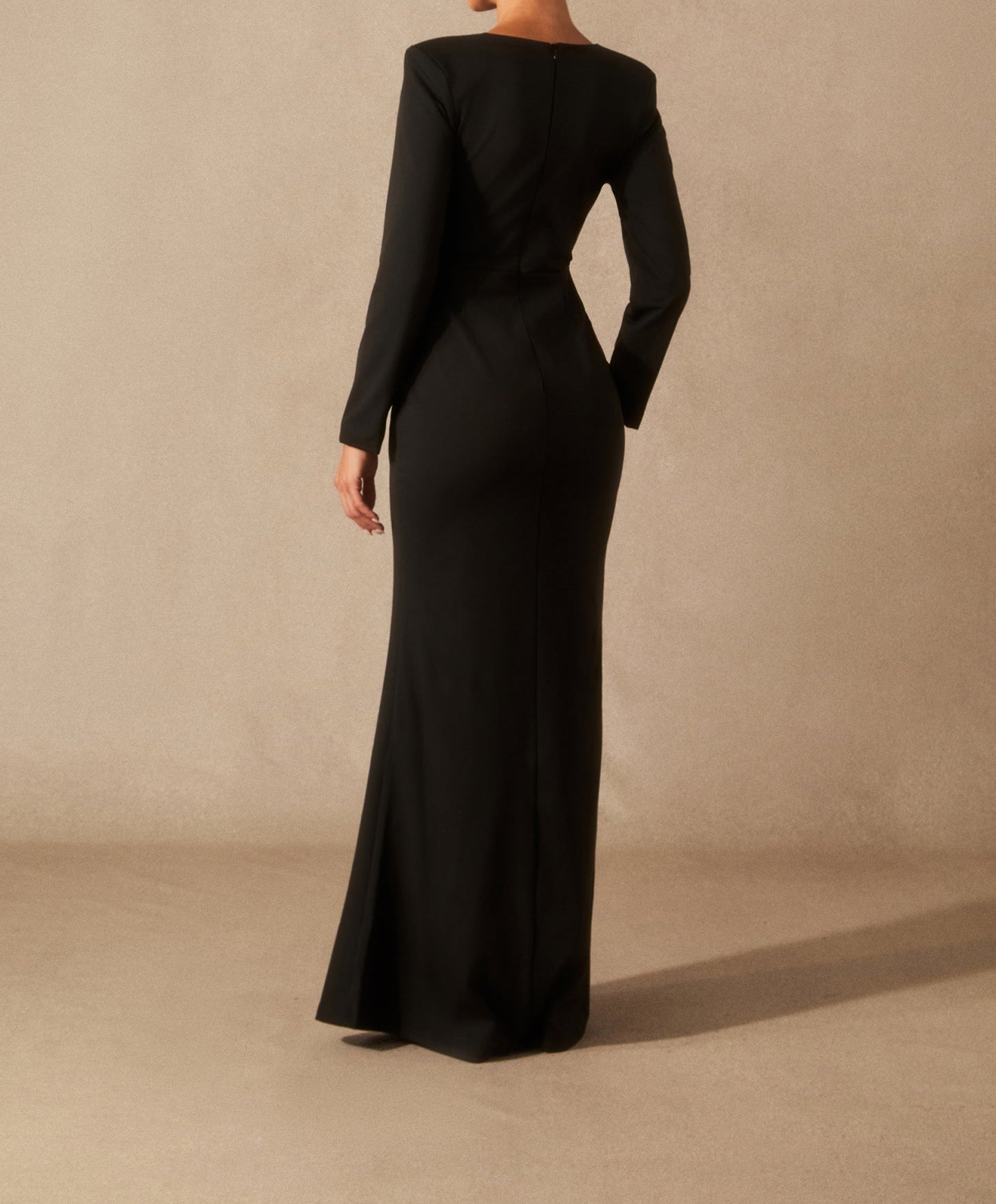 Robe longue à col en V