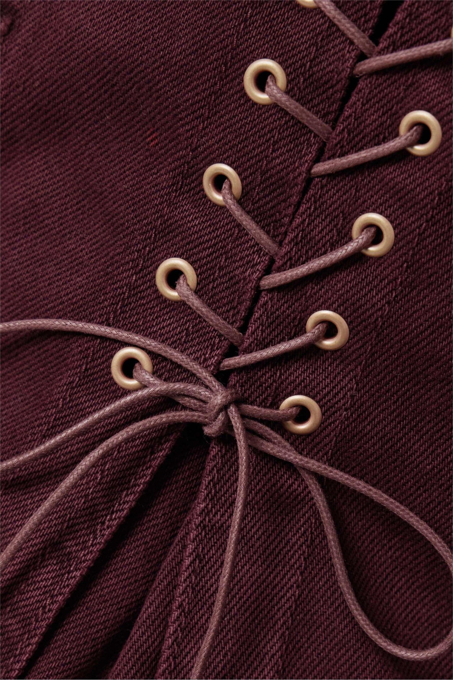 Ensemble manteau à lacets en jean et jupe