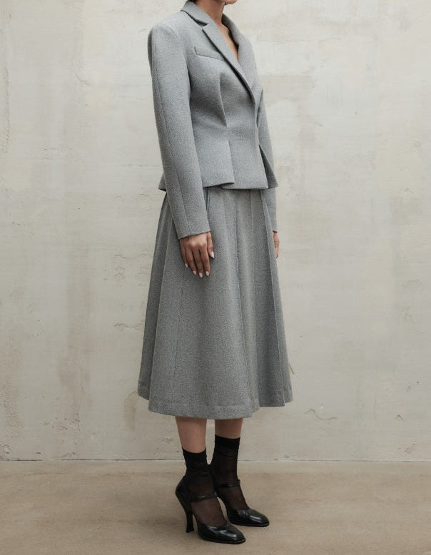 Ensemble blazer et jupe midi