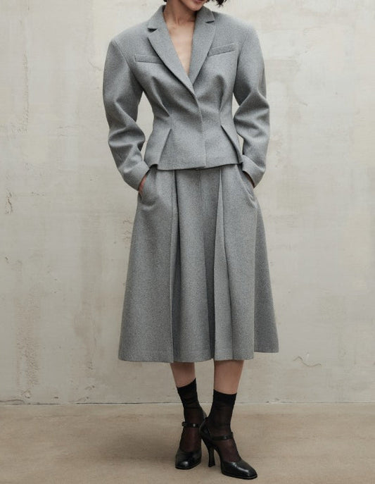 Ensemble blazer et jupe midi