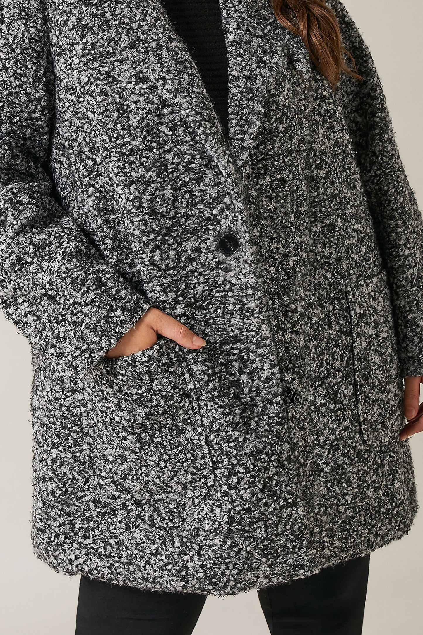 Manteau habillé gris bouclé